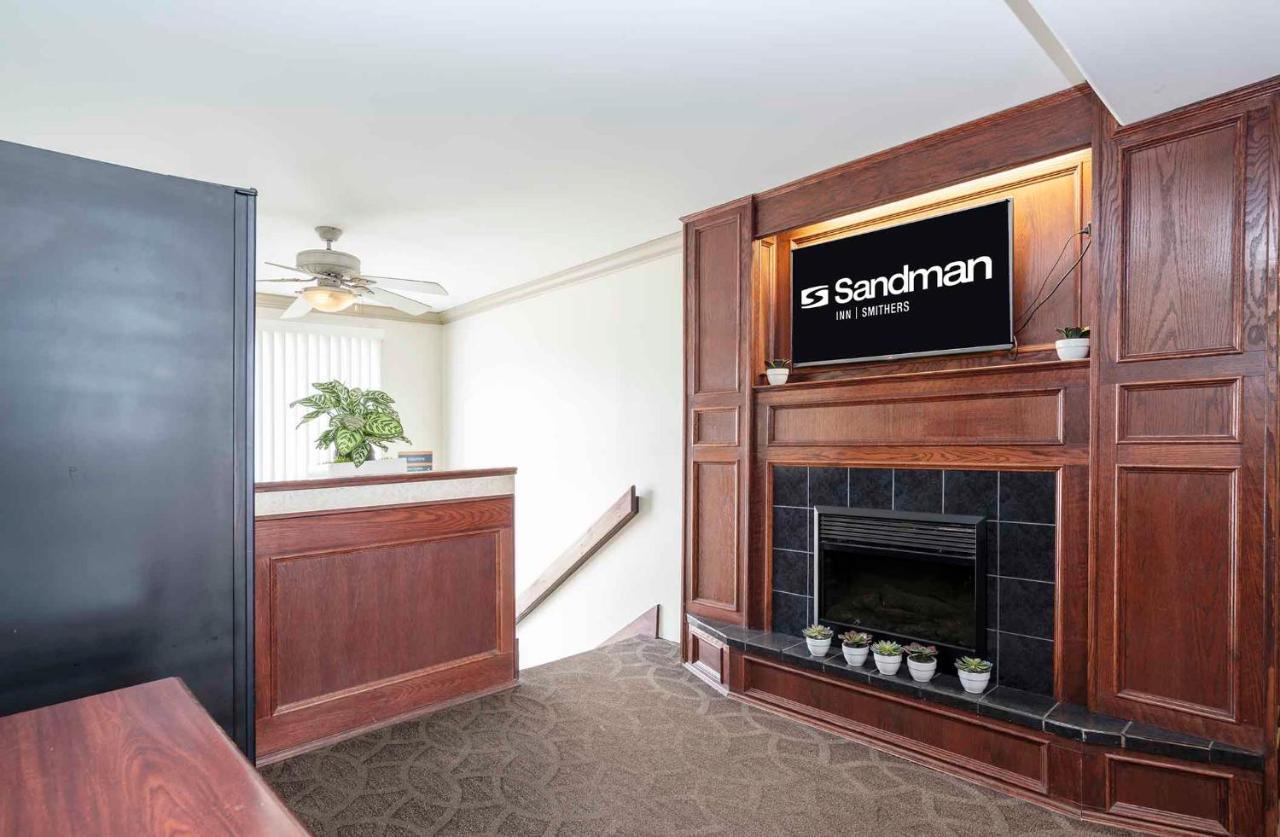 Sandman Inn Smithers Exterior foto